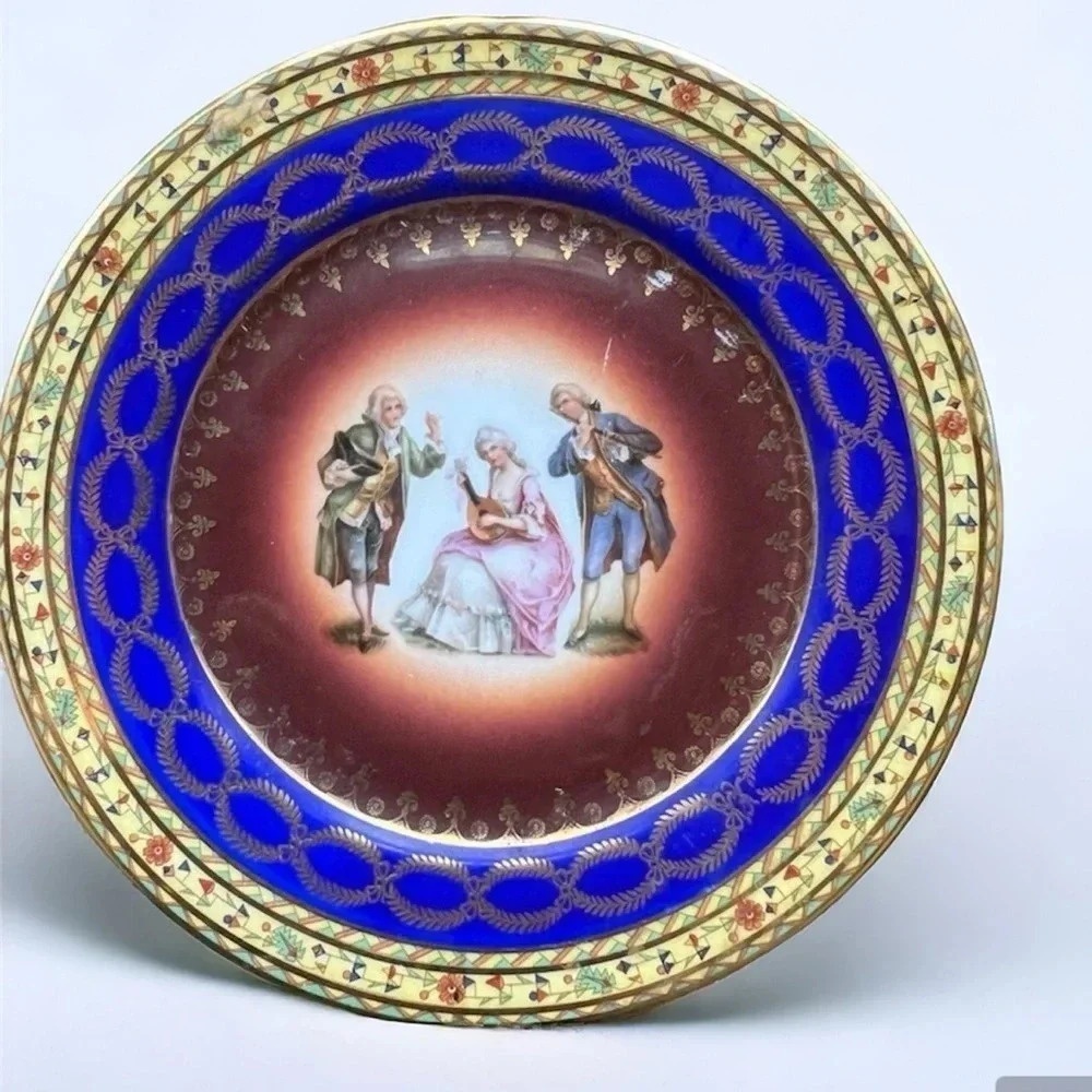 Vintage JK Carlsbad Colonial Blue And Gold China Decorative Plate 6.5 x 6.5